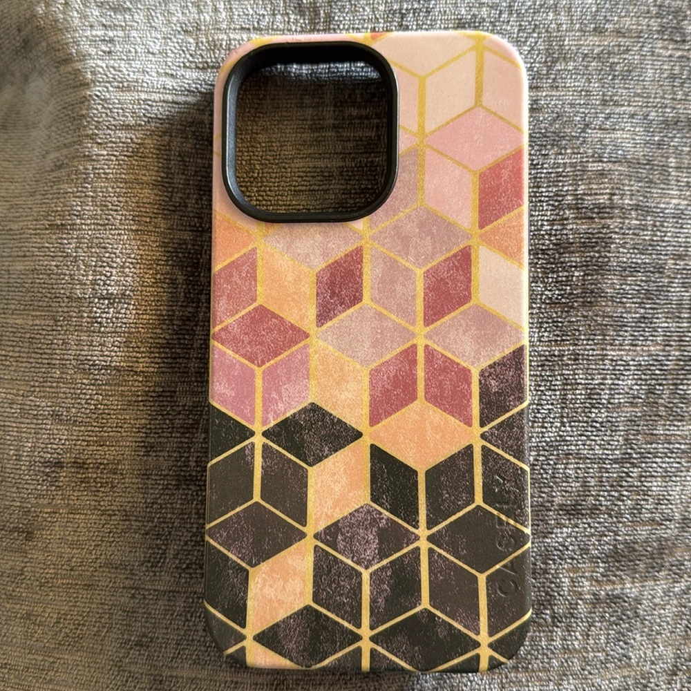 iPhone 13 pro case. Casely. MagSafe compatible.